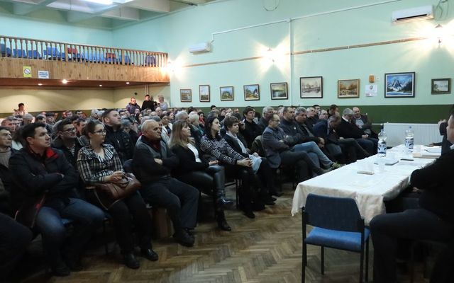 V. pályázati körrel kapcsolatos tájékoztató lakossági fórum Muzslyán (képek)