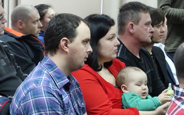 Szerződésaláírás a 4. pályázati körben meghirdetett – Falusi házak vásárlását célzó vissza nem térítendő támogatás kapcsán (képek)