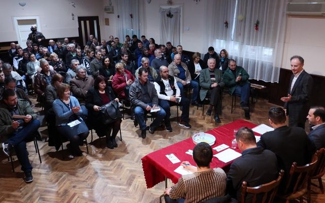 V. pályázati körrel kapcsolatos tájékoztató lakossági fórum Pancsován (képek)