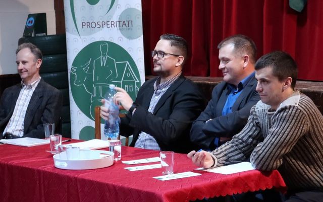 V. pályázati körrel kapcsolatos tájékoztató lakossági fórum Pancsován (képek)