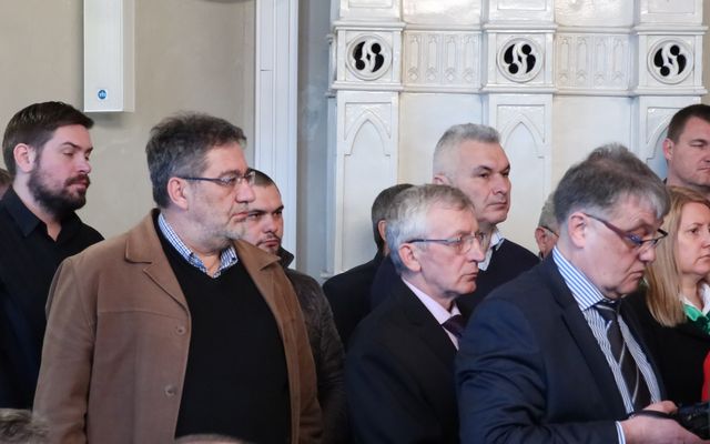 Szerződésaláírás a 4. pályázati körben meghirdetett – közepes léptékű gazdasági és mezőgazdasági fejlesztések és a földvásárlási pályázat nyertes pályázóival (képek)