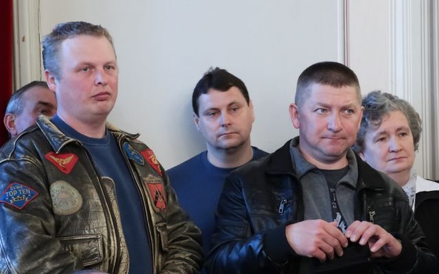 Szerződésaláírás a 4. pályázati körben meghirdetett – közepes léptékű gazdasági és mezőgazdasági fejlesztések és a földvásárlási pályázat nyertes pályázóival (képek)