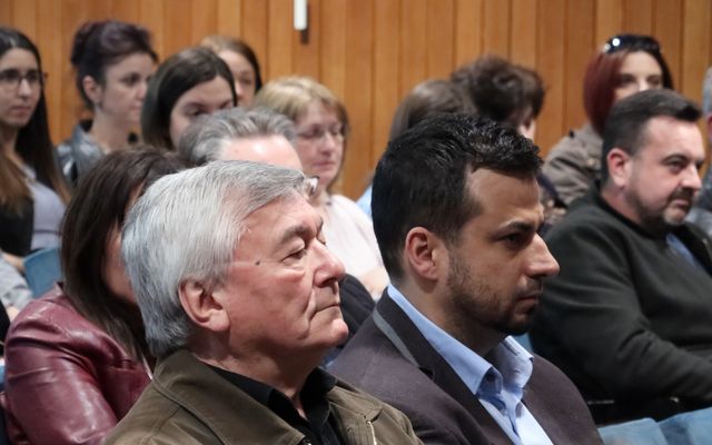 V. pályázati körrel kapcsolatos tájékoztató lakossági fórum Szabadkán (képek)