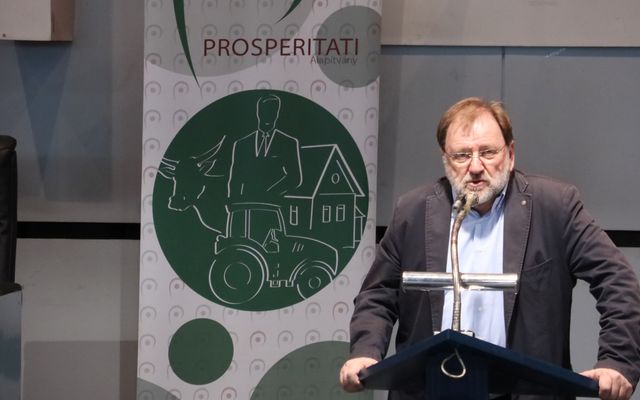 V. pályázati körrel kapcsolatos tájékoztató lakossági fórum Szabadkán (képek)