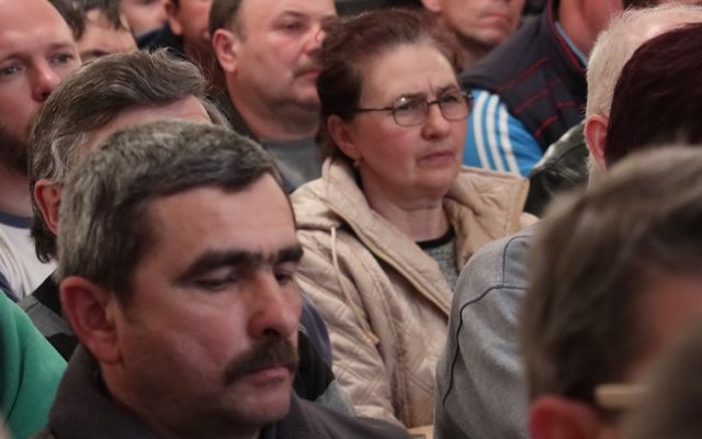 V. pályázati körrel kapcsolatos tájékoztató lakossági fórum Adán (képek)