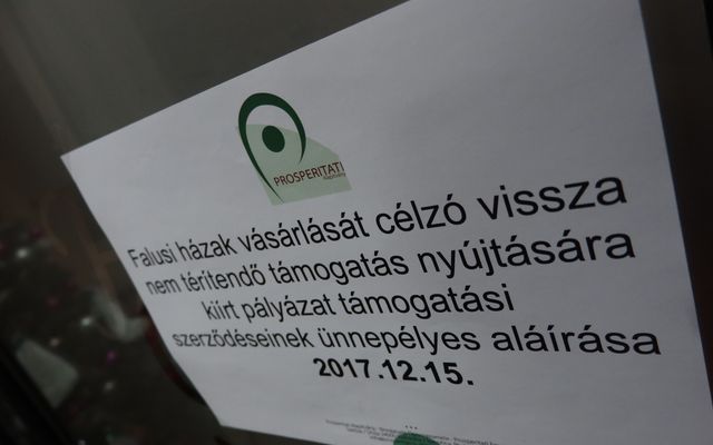 Sajtótájékoztatóval egybekötött ünnepélyes szerződésaláírás a 4. pályázati körben meghirdetett – Falusi házak vásárlását célzó vissza nem térítendő támogatás kapcsán