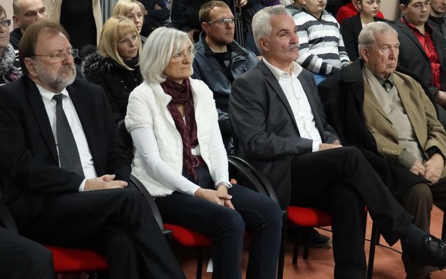 Sajtótájékoztatóval egybekötött ünnepélyes szerződésaláírás a 4. pályázati körben meghirdetett – Falusi házak vásárlását célzó vissza nem térítendő támogatás kapcsán