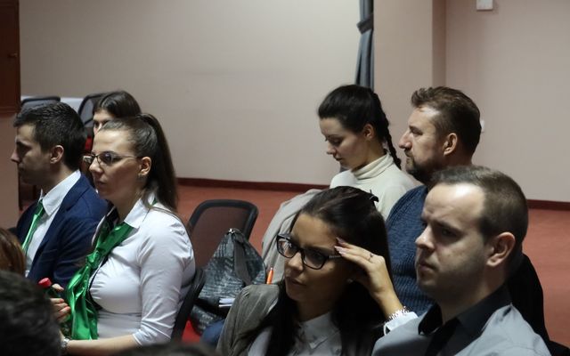Sajtótájékoztatóval egybekötött ünnepélyes szerződésaláírás a 4. pályázati körben meghirdetett – Falusi házak vásárlását célzó vissza nem térítendő támogatás kapcsán