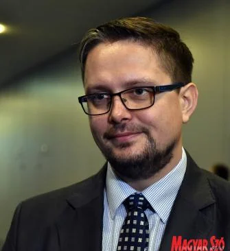 Érkeznek a pályázati beadványok
