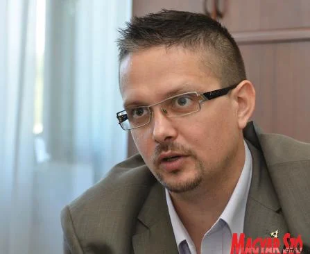 Tanulás, jó üzleti terv, majd támogatás