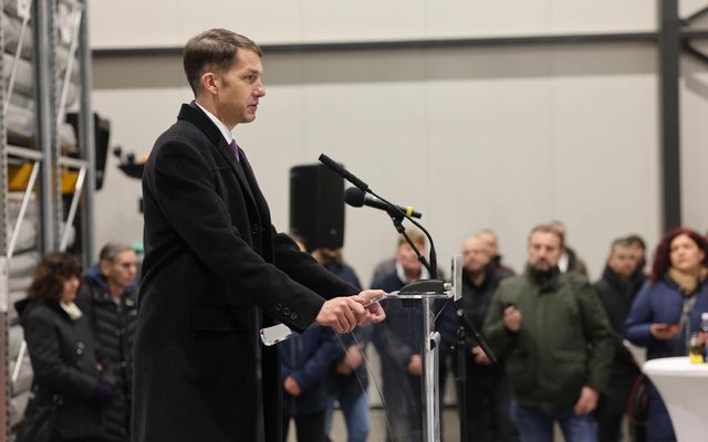 A Microcer kft. kiemelt jelentőségű nagyléptékű fejlesztés ünnepélyes átadása