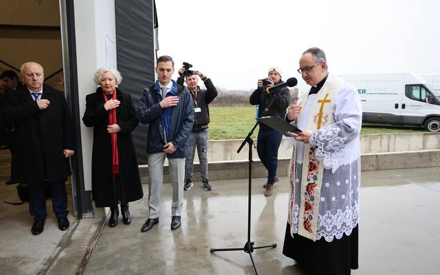 A Microcer kft. kiemelt jelentőségű nagyléptékű fejlesztés ünnepélyes átadása