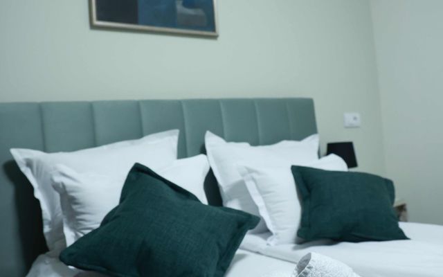Avior Hotel kiemelt jelentőségű közepes léptékű turisztikai fejlesztés ünnepélyes átadása 
