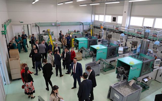 A Micro-pak Kft. kiemelt jelentőségű nagyléptékű gazdasági fejlesztés megtekintése