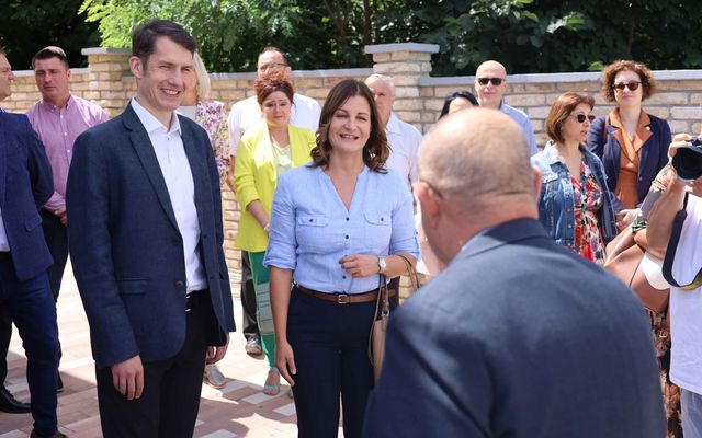 A palicsi Navigator apartmanház ünnepélyes átadása