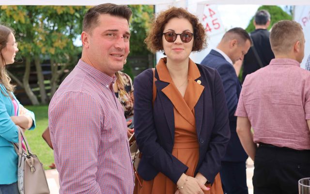 A palicsi Navigator apartmanház ünnepélyes átadása