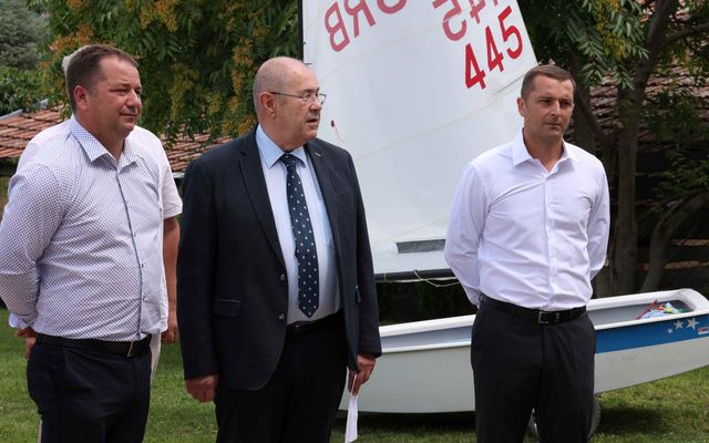 A palicsi Navigator apartmanház ünnepélyes átadása