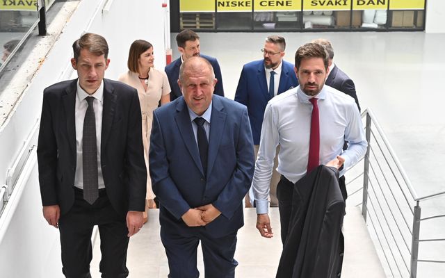 DLC Kft. kiemelt jelentőségű nagyléptékű gazdasági fejlesztés ünnepélyes átadása 