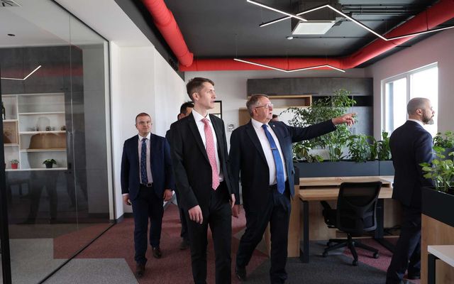 A Digital Hive Kft. kiemelt jelentőségű közepes és nagyléptékű gazdasági fejlesztés megtekintése