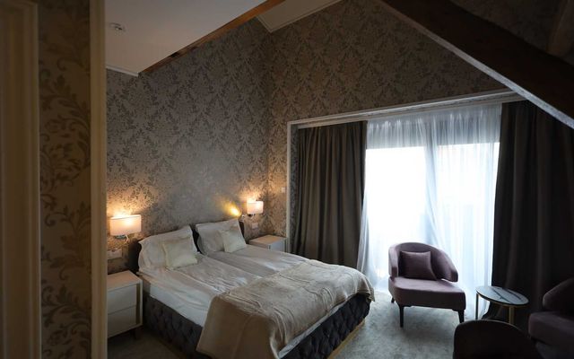 Az újvidéki Queen Hotel kiemelt jelentőségű turisztikai beruházás ünnepélyes átadása