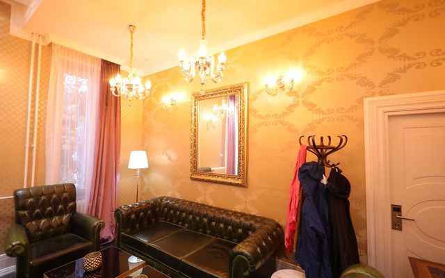 Az újvidéki Queen Hotel kiemelt jelentőségű turisztikai beruházás ünnepélyes átadása
