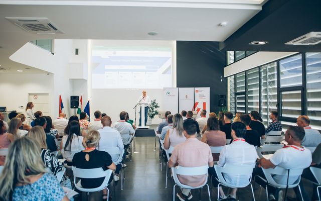 A Vajdasági Mentorprogram 4. évadának szakmai napja Zentán