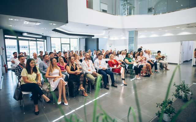 A Vajdasági Mentorprogram 4. évadának szakmai napja Zentán