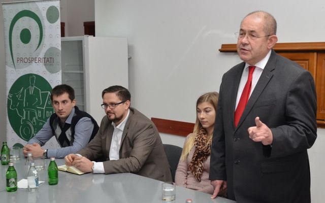Lakossági fórum Kishegyesen (képek)