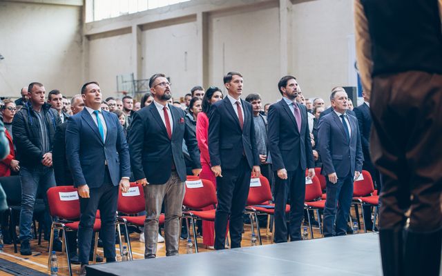 Ünnepélyes szerződéskötés a mezőgazdasági eszközök pályázat nyerteseivel