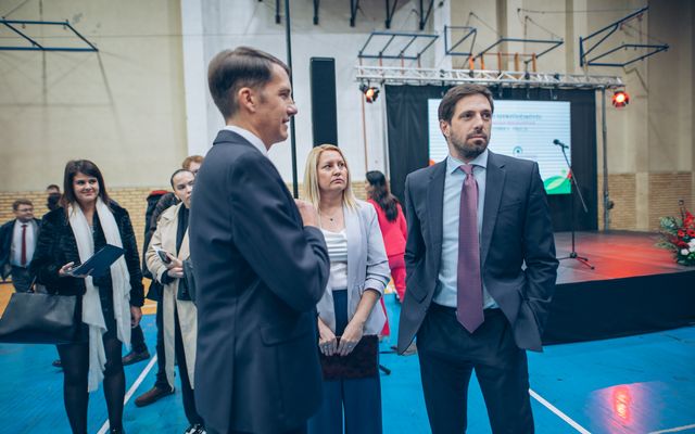 Ünnepélyes szerződéskötés a mezőgazdasági eszközök pályázat nyerteseivel