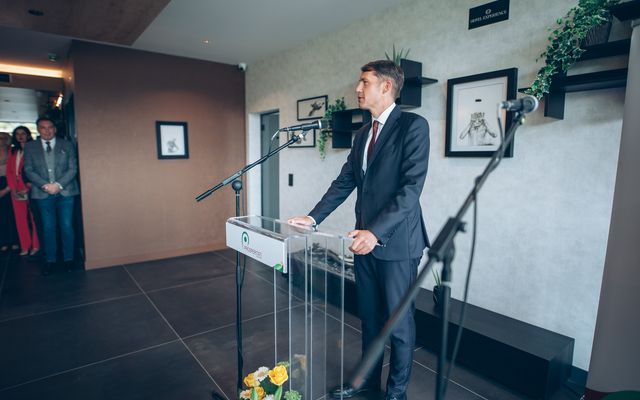 Az óbecsei Hotel Experience Lux kiemelt jelentőségű nagyléptékű turisztikai fejlesztés ünnepélyes átadása 