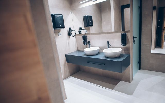 Az óbecsei Hotel Experience Lux kiemelt jelentőségű nagyléptékű turisztikai fejlesztés ünnepélyes átadása 