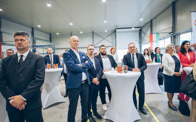 Az adai Antares Stolice Kft. kiemelt jelentőségű közepes és nagyléptékű gazdasági fejlesztés ünnepélyes átadása 
