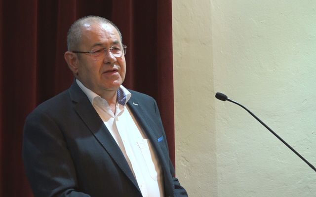 IV. pályázati körrel kapcsolatos tájékoztató lakossági fórum Adán (képek)