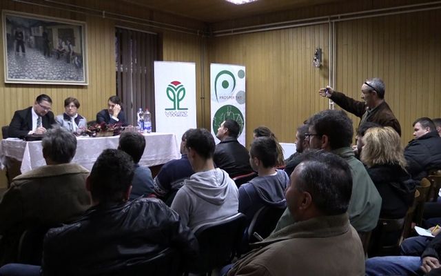 A Prosperitati Alapítvány pályázatainak ismertetése, Bezdánban (képek)