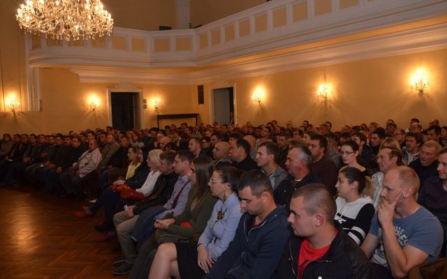IV. pályázati körrel kapcsolatos tájékoztató lakossági fórum Magyarkanizsán (képek)