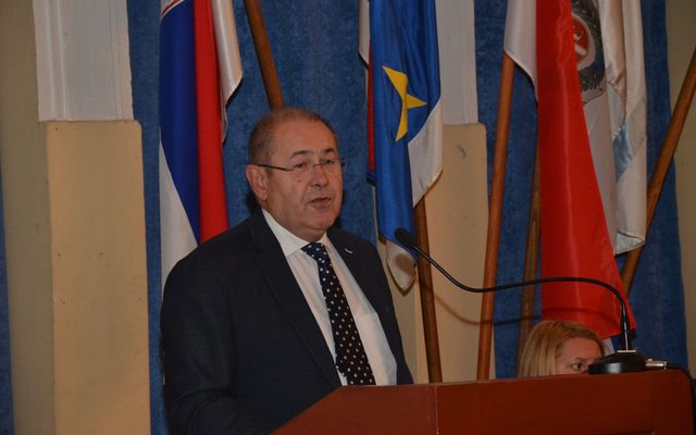 IV. pályázati körrel kapcsolatos tájékoztató lakossági fórum Magyarkanizsán (képek)