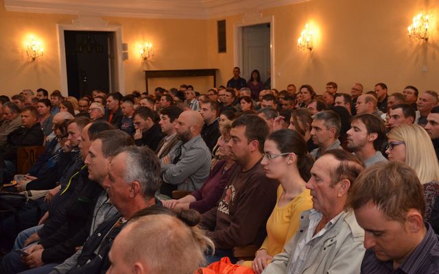 IV. pályázati körrel kapcsolatos tájékoztató lakossági fórum Magyarkanizsán (képek)