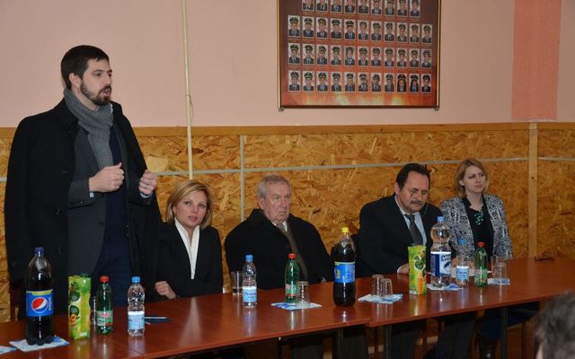Ismertető előadás Szajánban (képek)