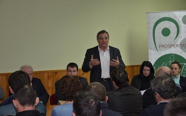 A Prosperitati Alapítvány pályázatainak ismertetése, Horgos (képek)