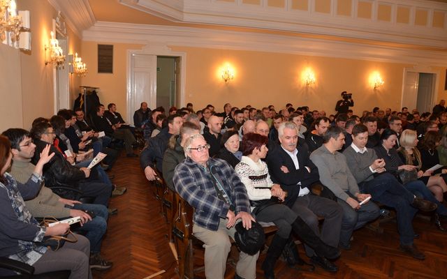 V. pályázati körrel kapcsolatos tájékoztató lakossági fórum Magyarkanizsán (képek)