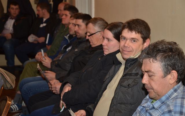 V. pályázati körrel kapcsolatos tájékoztató lakossági fórum Magyarkanizsán (képek)