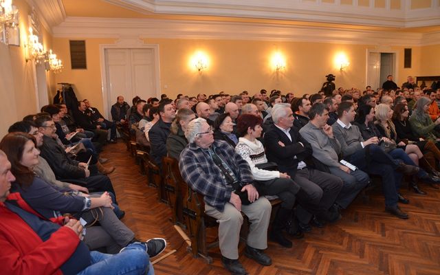 V. pályázati körrel kapcsolatos tájékoztató lakossági fórum Magyarkanizsán (képek)