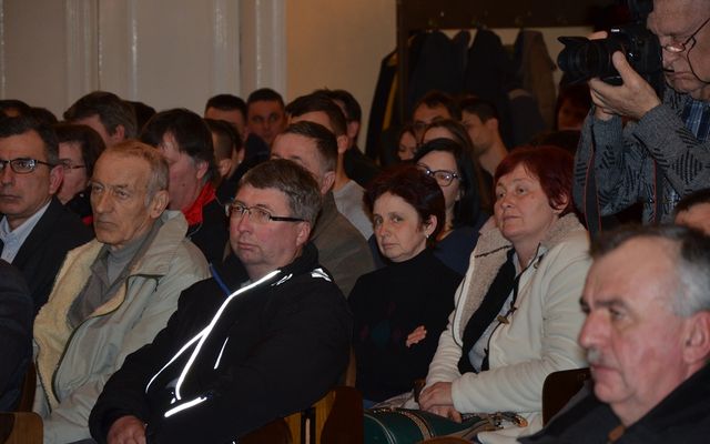 V. pályázati körrel kapcsolatos tájékoztató lakossági fórum Magyarkanizsán (képek)