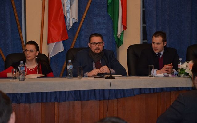 V. pályázati körrel kapcsolatos tájékoztató lakossági fórum Magyarkanizsán (képek)