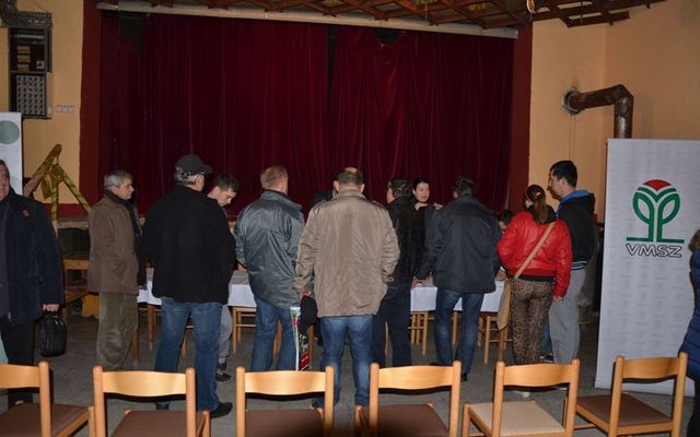 A Prosperitati Alapítvány pályázatainak ismertetése, Kispiac (képek)