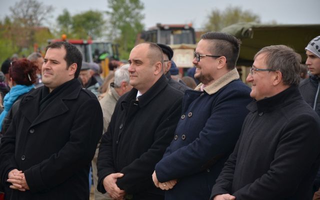 Bemutatkoztak a nyertes pályázók Magyarkanizsán (képek)