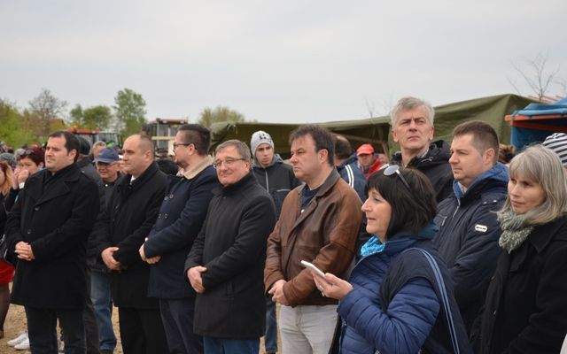 Bemutatkoztak a nyertes pályázók Magyarkanizsán (képek)
