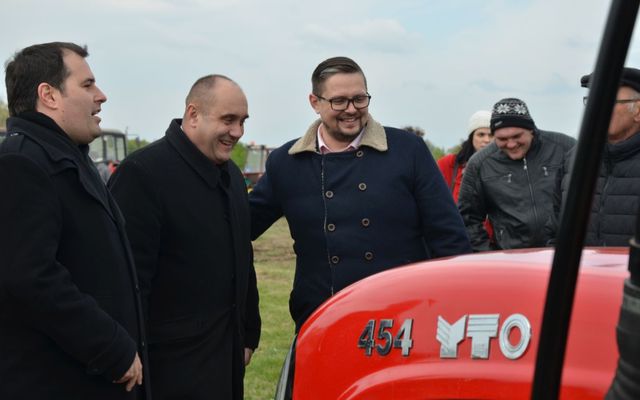 Bemutatkoztak a nyertes pályázók Magyarkanizsán (képek)