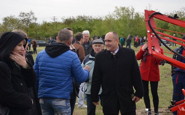 Bemutatkoztak a nyertes pályázók Magyarkanizsán (képek)